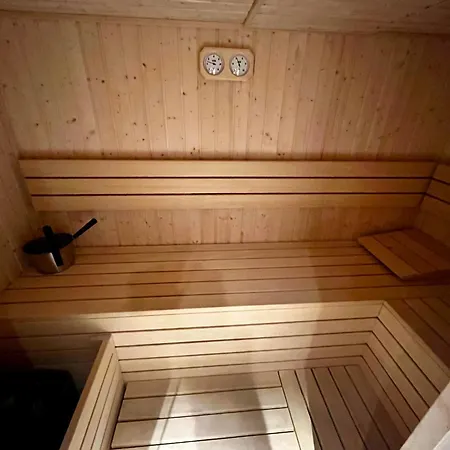 Apartman Panorama Elegance - 2km Od Plazy - Rent A