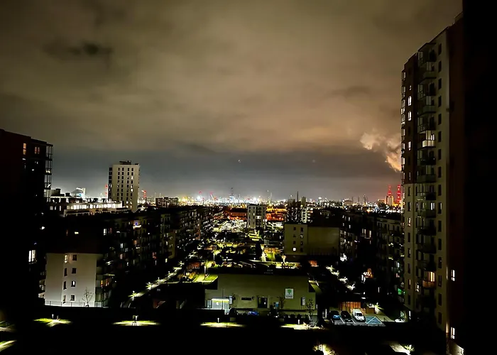 公寓 Panorama Elegance - 2km Od Plazy - Rent A 格但斯克